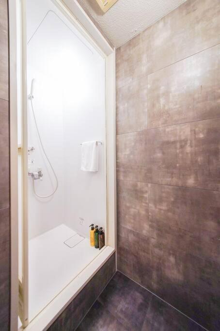 Sanacion Namba: Spacious 5LDK with BBQ-Ready Balcony Osaka Exterior photo