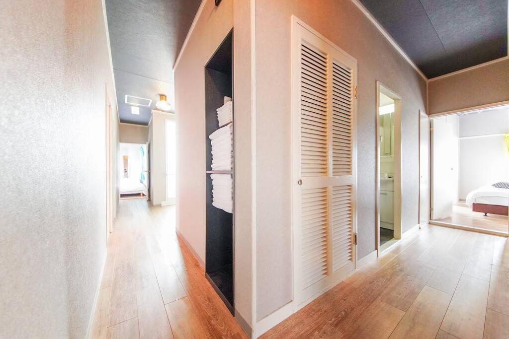 Sanacion Namba: Spacious 5LDK with BBQ-Ready Balcony Osaka Exterior photo